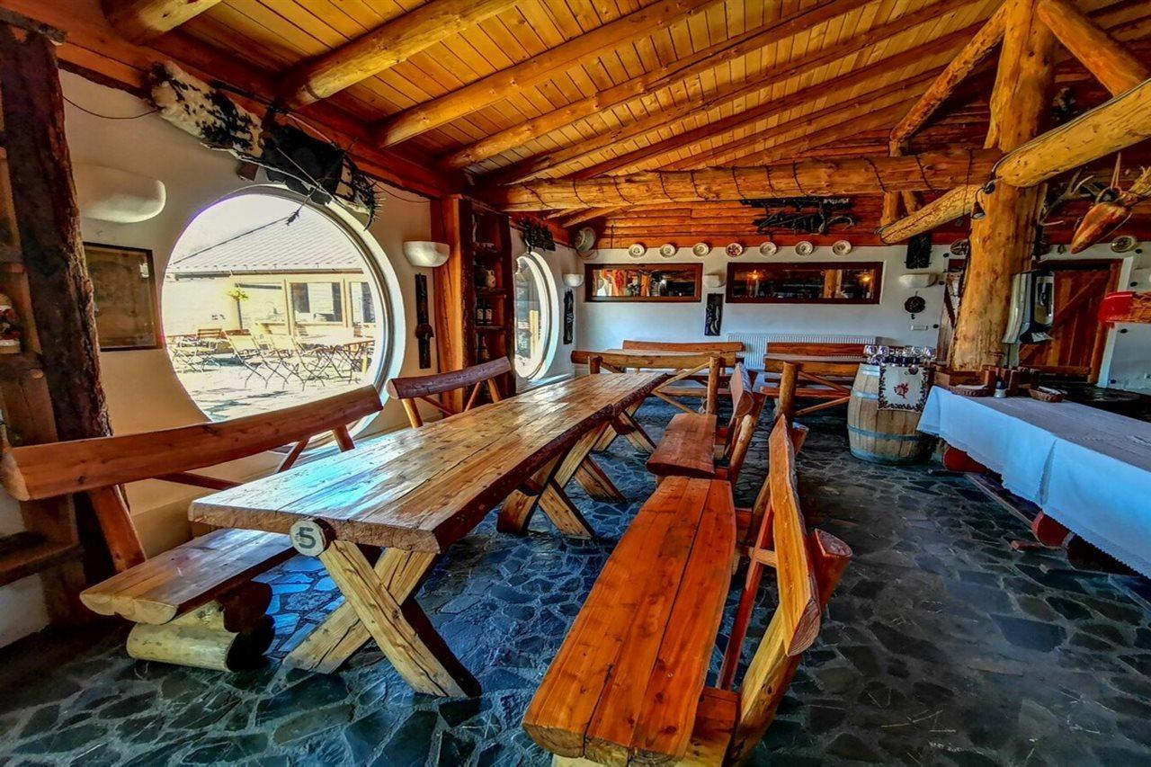 Hotel Ferma Dacilor Tohani Esterno foto