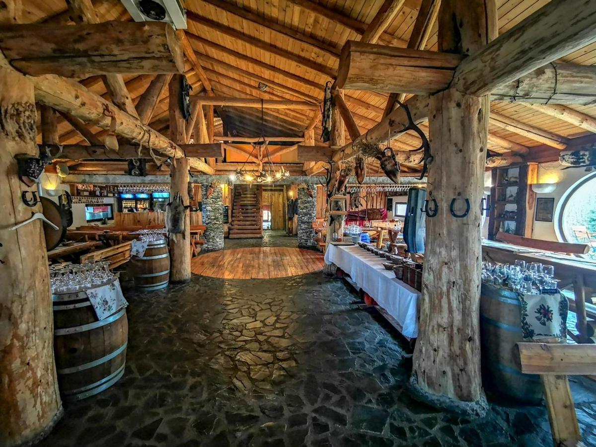 Hotel Ferma Dacilor Tohani Esterno foto